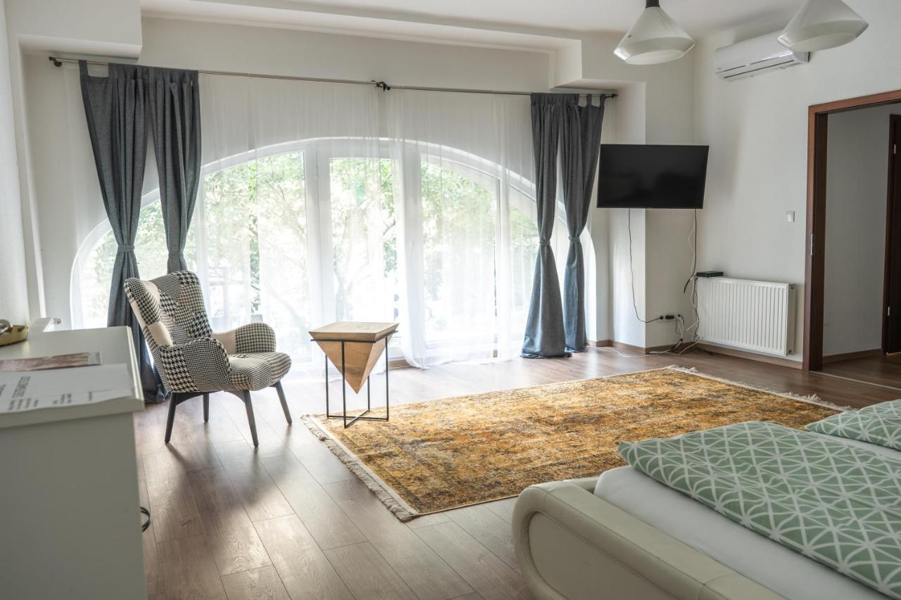 Miro Rooms Budapest Exteriör bild